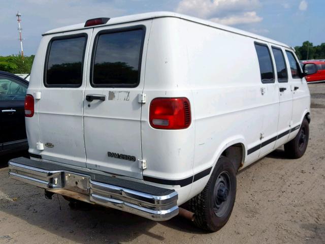 2B7JB21Z42K133305 - 2002 DODGE RAM VAN B2 WHITE photo 4