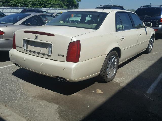 1G6KF57923U154184 - 2003 CADILLAC DEVILLE DT WHITE photo 4