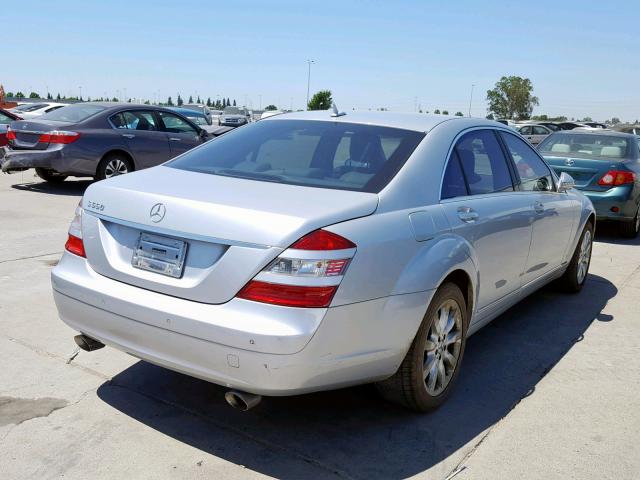 WDDNG71X47A111473 - 2007 MERCEDES-BENZ S 550 SILVER photo 4