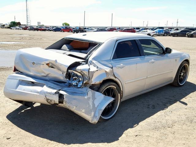 2C3KA53G07H724051 - 2007 CHRYSLER 300 TOURIN SILVER photo 4