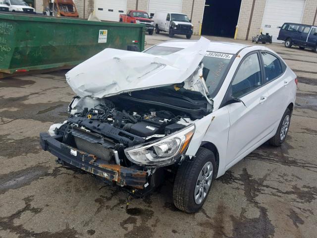 KMHCT4AE9HU363418 - 2017 HYUNDAI ACCENT SE WHITE photo 2