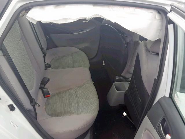 KMHCT4AE9HU363418 - 2017 HYUNDAI ACCENT SE WHITE photo 6