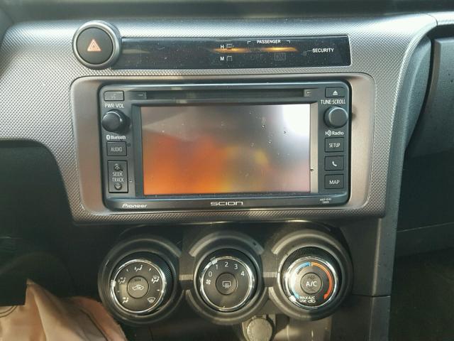 JTKJF5C76F3091686 - 2015 TOYOTA SCION TC 白色 照片 9