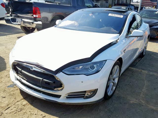 5YJSA1E28GF126317 - 2016 TESLA MODEL S WHITE photo 2