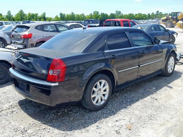 2C3LA33G98H155386 - 2008 CHRYSLER 300 LIMITE BLACK photo 4