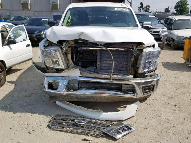 1N6AA1EJ0JN534691 - 2018 NISSAN TITAN S WHITE photo 9