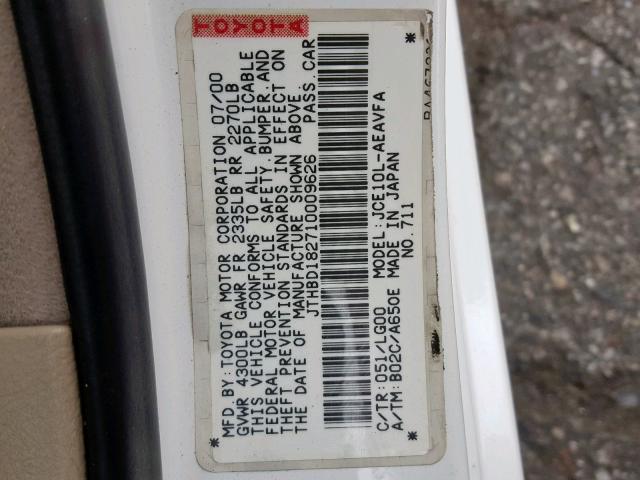 JTHBD182710009626 - 2001 LEXUS IS 300 WHITE photo 10