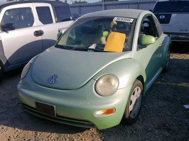 3VWBC21CXYM430127 - 2000 VOLKSWAGEN NEW BEETLE GREEN photo 2