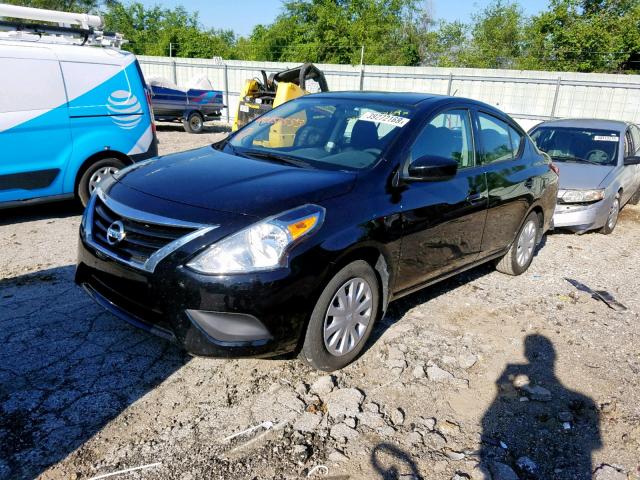 3N1CN7AP7GL858553 - 2016 NISSAN VERSA S BLACK photo 2