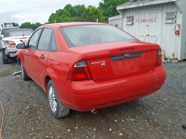 1FAFP34N27W153912 - 2007 FORD FOCUS ZX4 RED photo 3