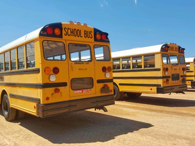 1HVLNZRL6JH541289 - 1988 INTERNATIONAL S-SERIES 1 黄色 照片 3