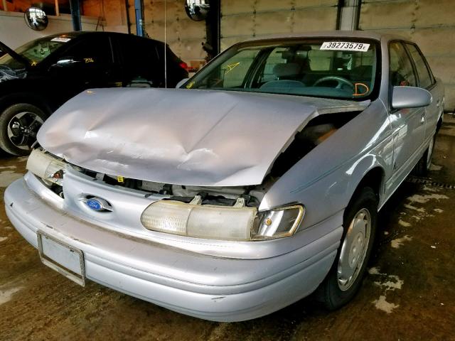 1FALP5219SG316136 - 1995 FORD TAURUS GL SILVER photo 2