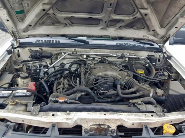 5N1ED28Y12C552250 - 2002 NISSAN XTERRA XE WHITE photo 7