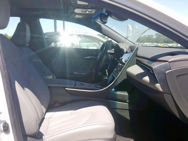 4T1BZ1FB5KU010320 - 2019 TOYOTA AVALON XLE WHITE photo 5