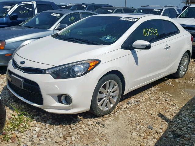 KNAFX6A86F5348407 - 2015 KIA FORTE EX WHITE photo 2