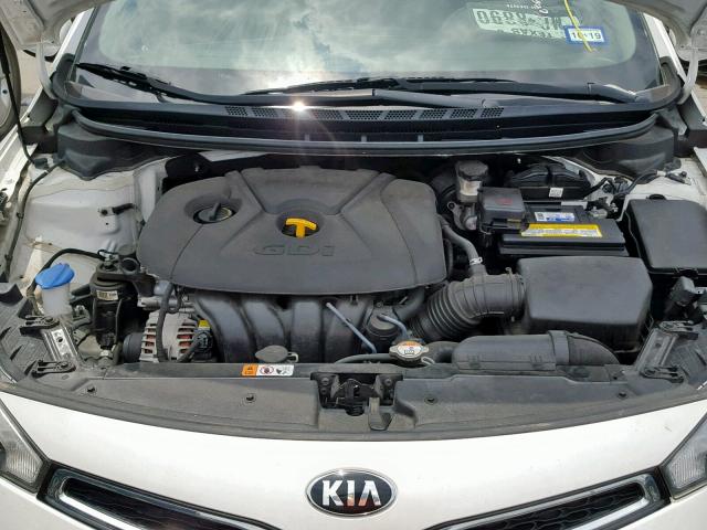 KNAFX6A86F5348407 - 2015 KIA FORTE EX WHITE photo 7