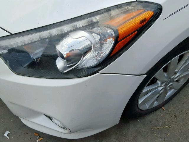 KNAFX6A86F5348407 - 2015 KIA FORTE EX WHITE photo 9