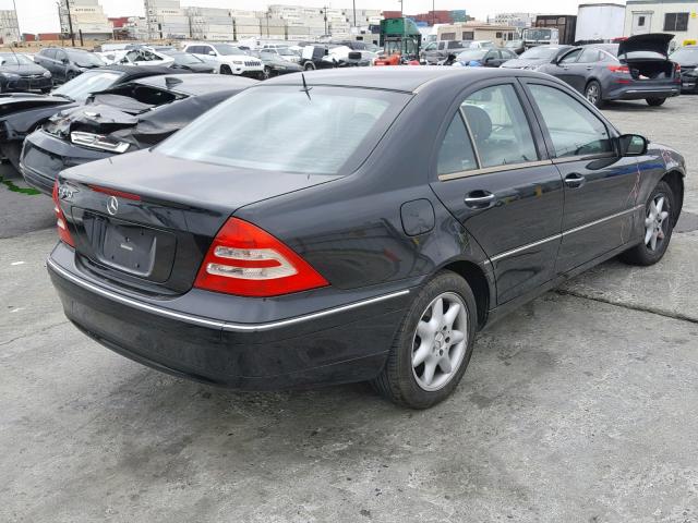 WDBRF61J82F236507 - 2002 MERCEDES-BENZ C 240 BLACK photo 4