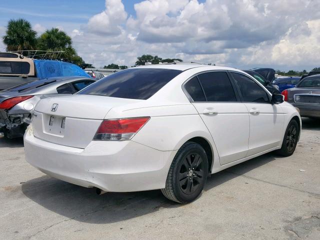 JHMCP26478C050854 - 2008 HONDA ACCORD LXP WHITE photo 4