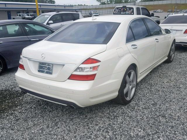 WDDNG71X09A271918 - 2009 MERCEDES-BENZ S 550 WHITE photo 4