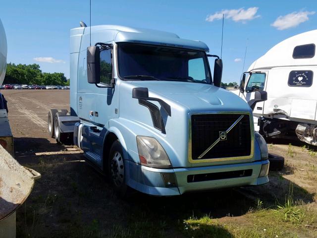 4V4NC9EH1DN568139 - 2013 VOLVO VN VNL BLUE photo 1