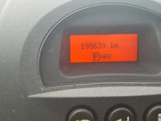 2G2WP552181181692 - 2008 PONTIAC GRAND PRIX GOLD photo 8