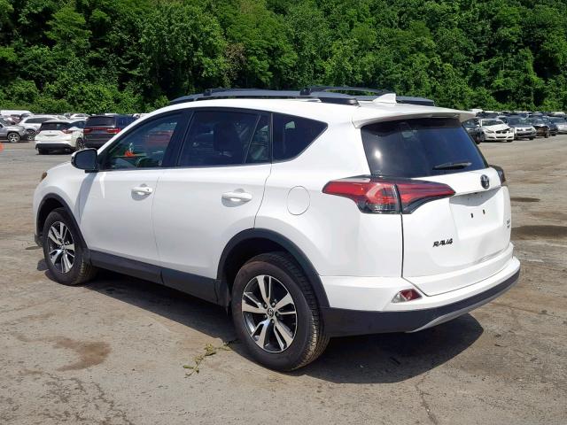 2T3RFREV5JW850704 - 2018 TOYOTA RAV4 ADVEN WHITE photo 3