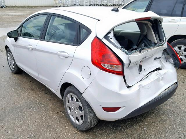 3FADP4TJ8DM215403 - 2013 FORD FIESTA S WHITE photo 3