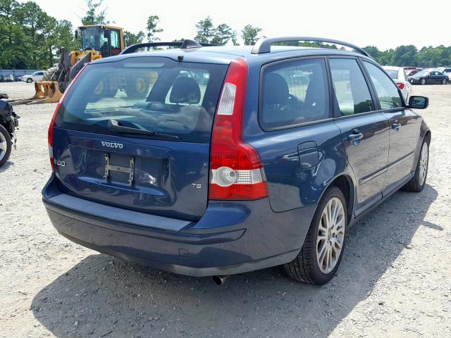 YV1MW682152089690 - 2005 VOLVO V50 T5 BLUE photo 4