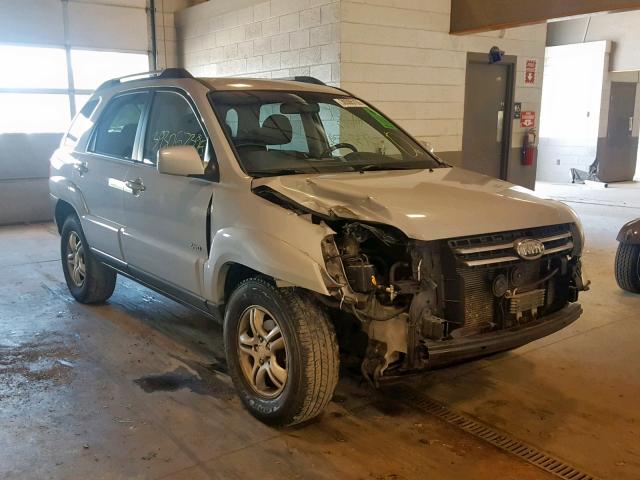 KNDJE723177348543 - 2007 KIA SPORTAGE E SILVER photo 1