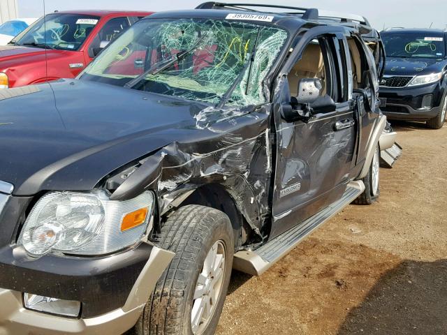 1FMEU64E96UA02121 - 2006 FORD EXPLORER E GRAY photo 9