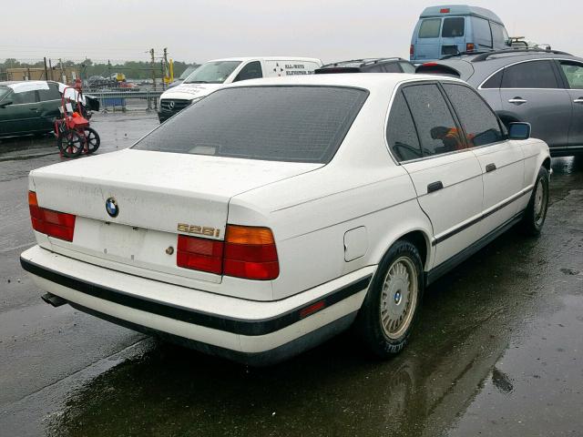 WBAHD6322RBJ95847 - 1994 BMW 525 I AUTO WHITE photo 4