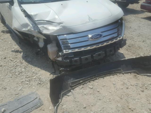 2FMDK38C59BA60777 - 2009 FORD EDGE SEL WHITE photo 9