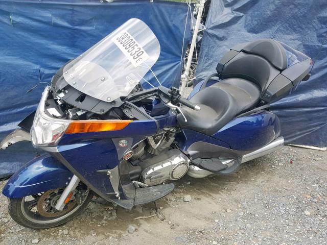 5VPSW36N8C3008623 - 2012 VICTORY MOTORCYCLES VISION TOU BLUE photo 2