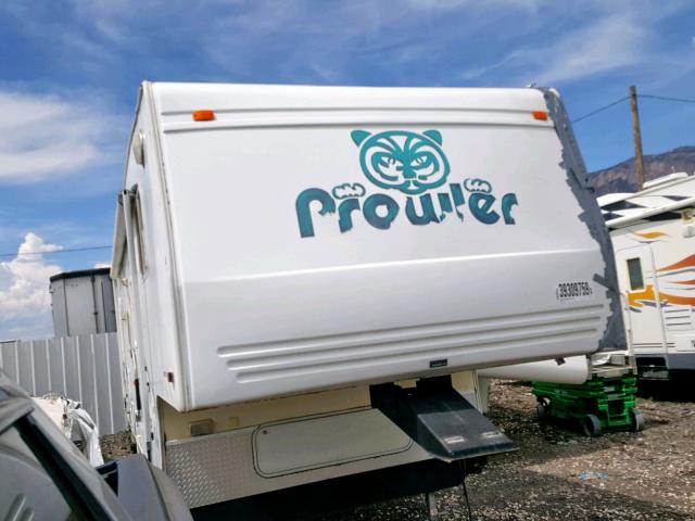 1EC5S302521586480 - 2002 FLEETWOOD PROWLER  WHITE photo 1