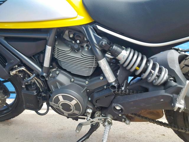 ML015ANM3GT010702 - 2016 DUCATI SCRAMBLER YELLOW photo 7