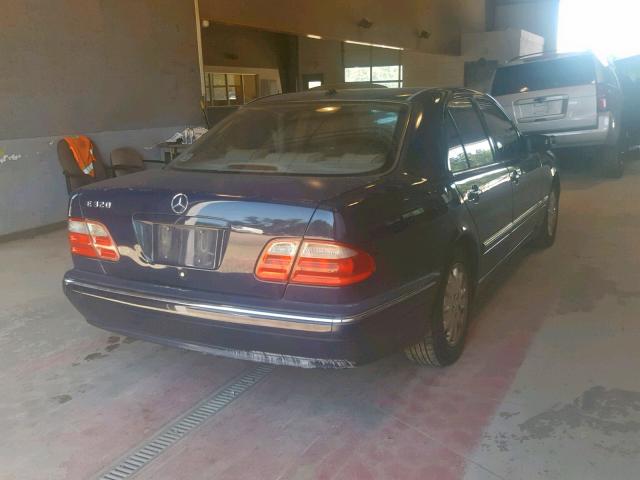 WDBJF65J61B199518 - 2001 MERCEDES-BENZ E 320 BLUE photo 4