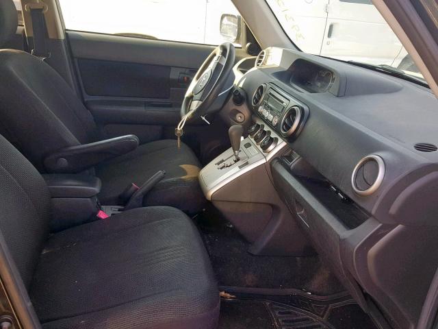 JTLKE50E681040628 - 2008 TOYOTA SCION XB 黑色 照片 5