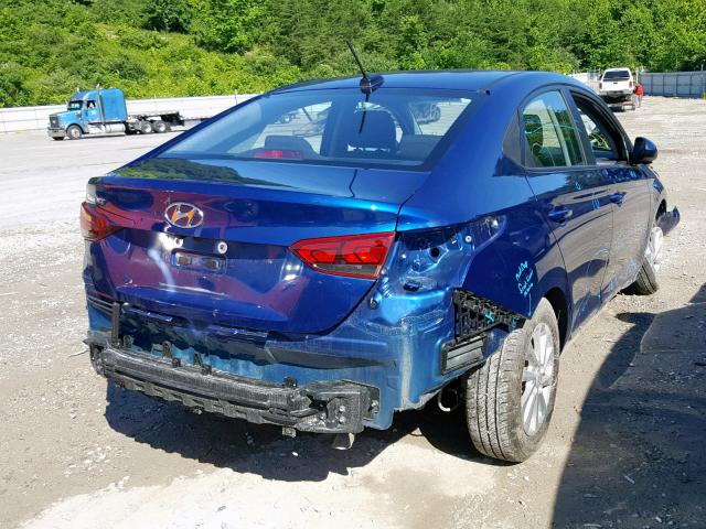 3KPC24A31JE033993 - 2018 HYUNDAI ACCENT SE BLUE photo 4