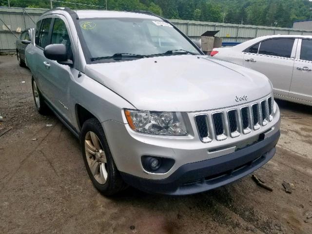 1C4NJCBAXCD579683 - 2012 JEEP COMPASS SP 银色 照片 1