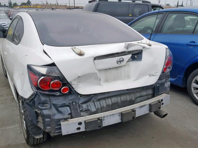 JTKDE167690297097 - 2009 TOYOTA SCION TC WHITE photo 9