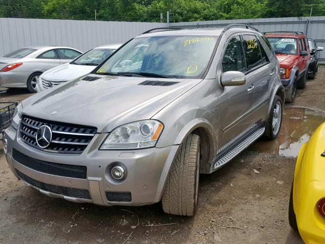 4JGBB77E17A211611 - 2007 MERCEDES-BENZ ML 63 AMG GOLD photo 2