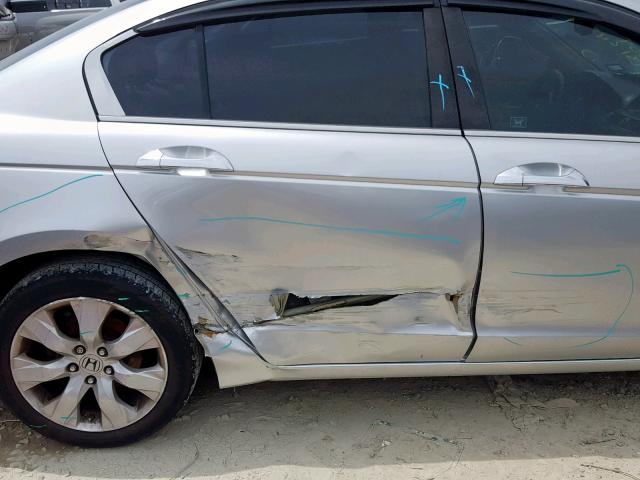 1HGCP36879A012999 - 2009 HONDA ACCORD EXL SILVER photo 9