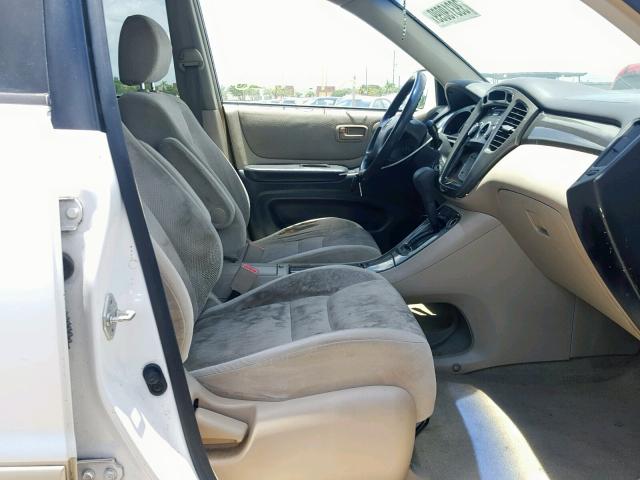 JTEGF21A130077931 - 2003 TOYOTA HIGHLANDER WHITE photo 5