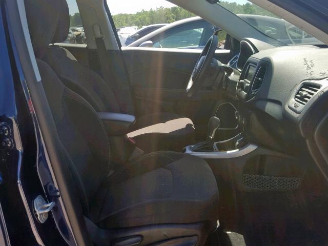 3C4NJCAB2JT102327 - 2018 JEEP COMPASS SP ლურჯი ფოტო 5