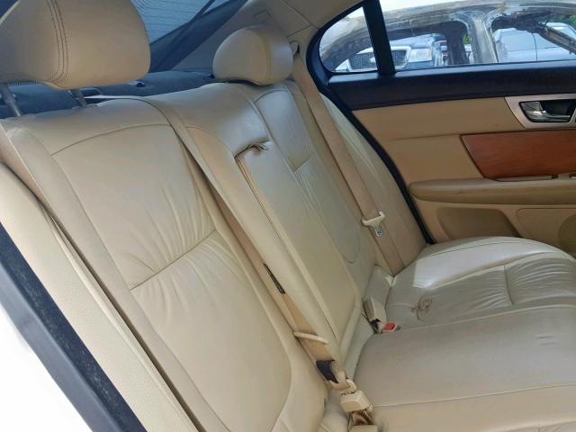 SAJWA0FA0AHR57255 - 2010 JAGUAR XF LUXURY WHITE photo 6