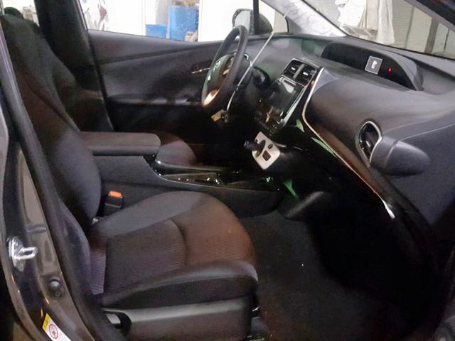 JTDKARFP0J3089812 - 2018 TOYOTA PRIUS PRIM 灰色 照片 5