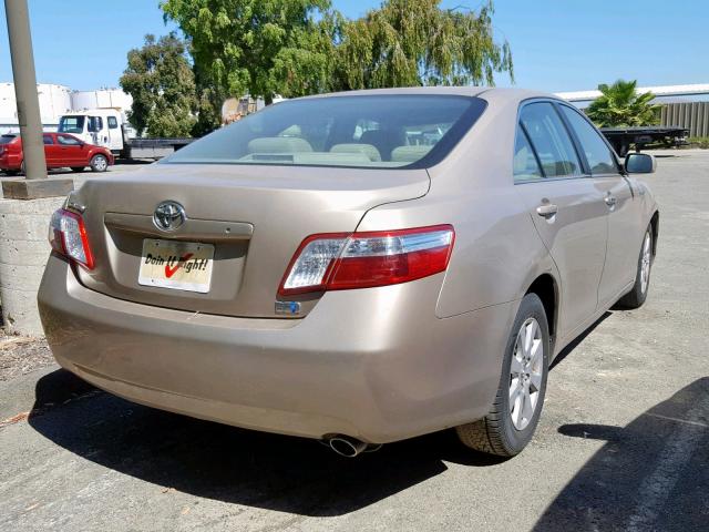 4T1BB46K88U040488 - 2008 TOYOTA CAMRY HYBR TAN photo 4