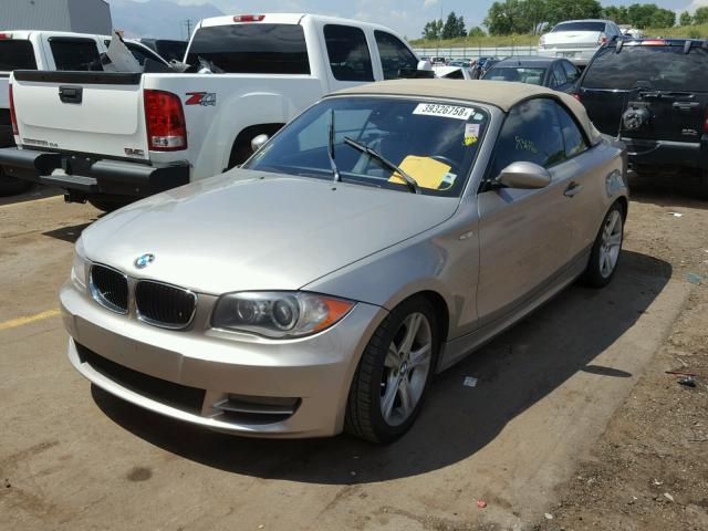 WBAUL73579VJ76999 - 2009 BMW 128 I GRAY photo 2