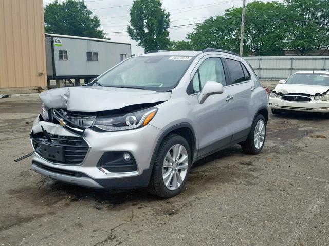 3GNCJRSB8HL232090 - 2017 CHEVROLET TRAX PREMI GRAY photo 2